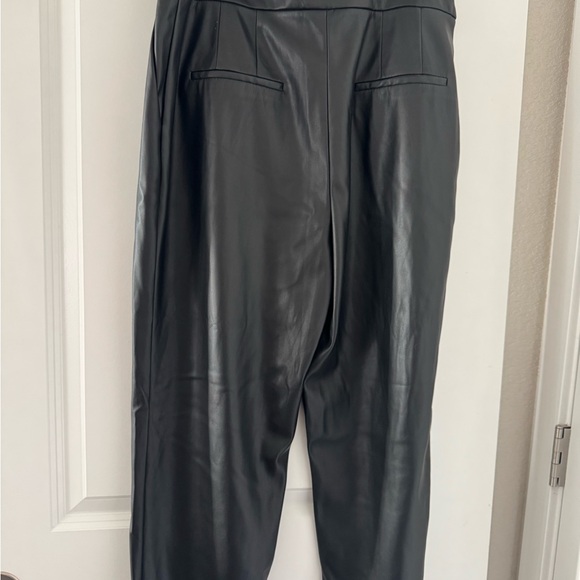 Express High Rise Black Jeans - Picture 3 of 8